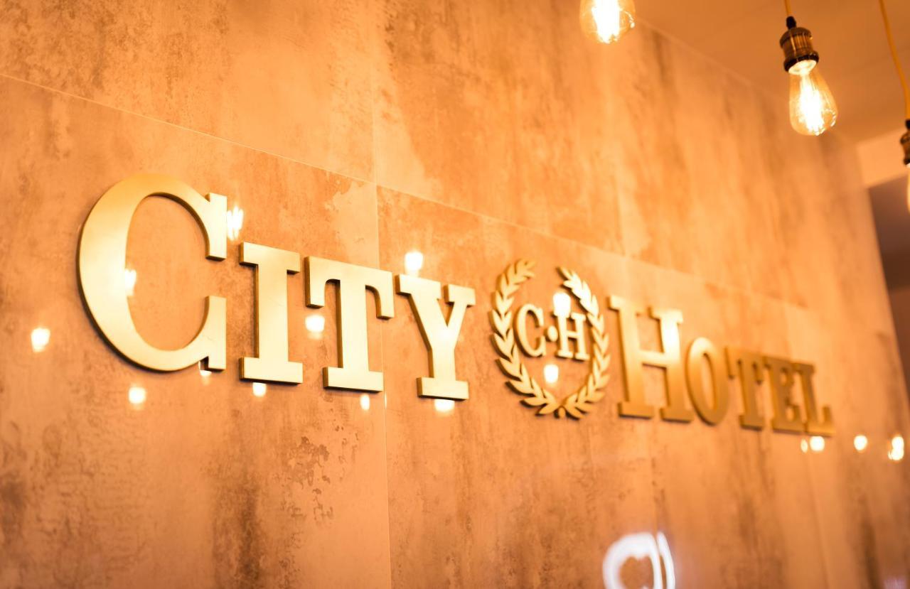 City Hotel Ferizaj Exterior foto